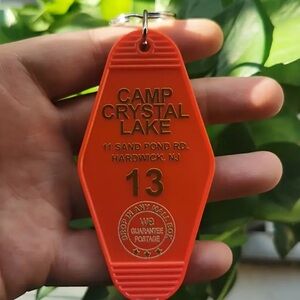🩷5/$15🩷 Crystal Lake keychain
